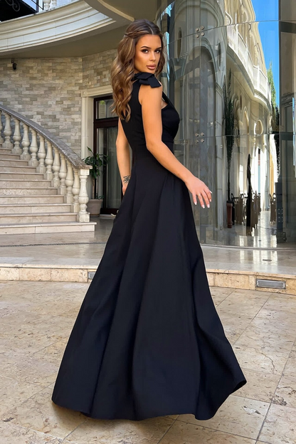 Elegant Bow-Tie Shoulder Maxi Dress